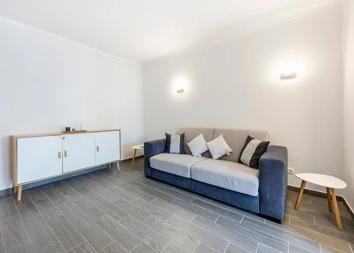 T1 Da Rocha Cp1- 400m Da Apartamento *